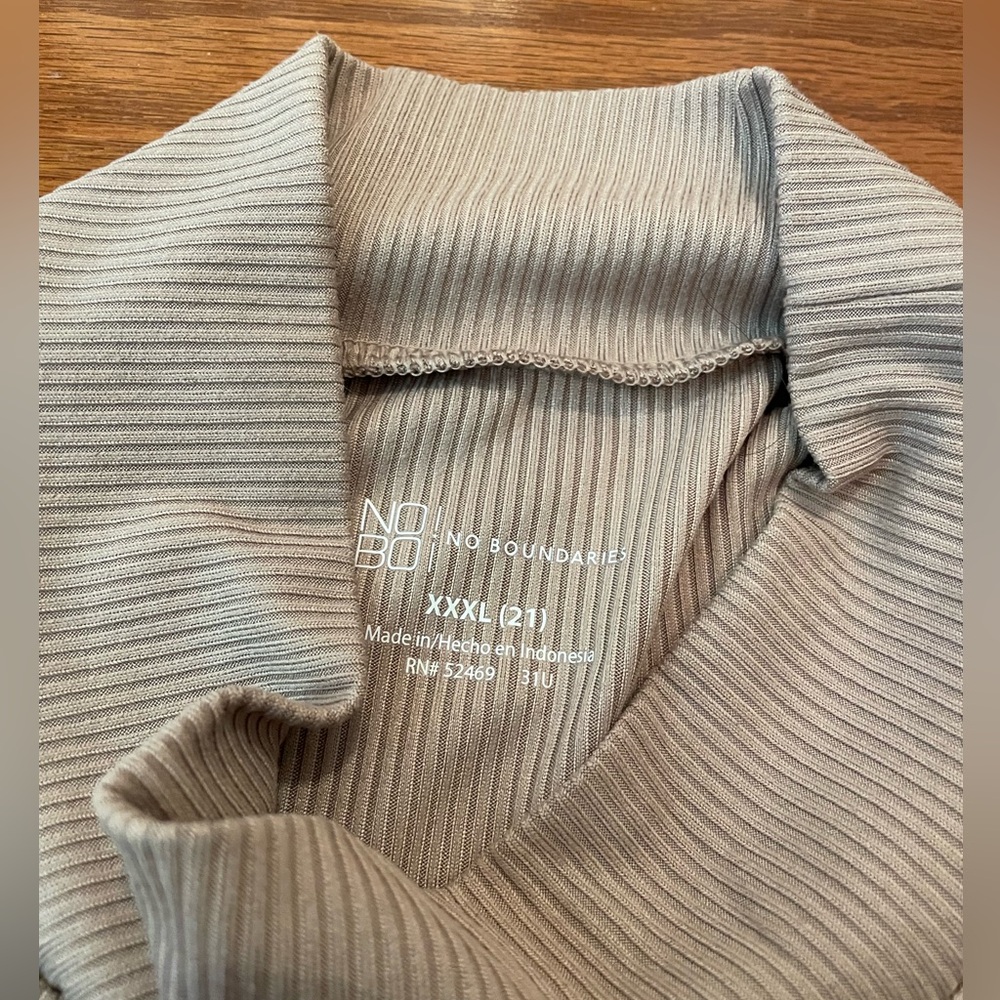 Tank Top - Picture 2 of 2